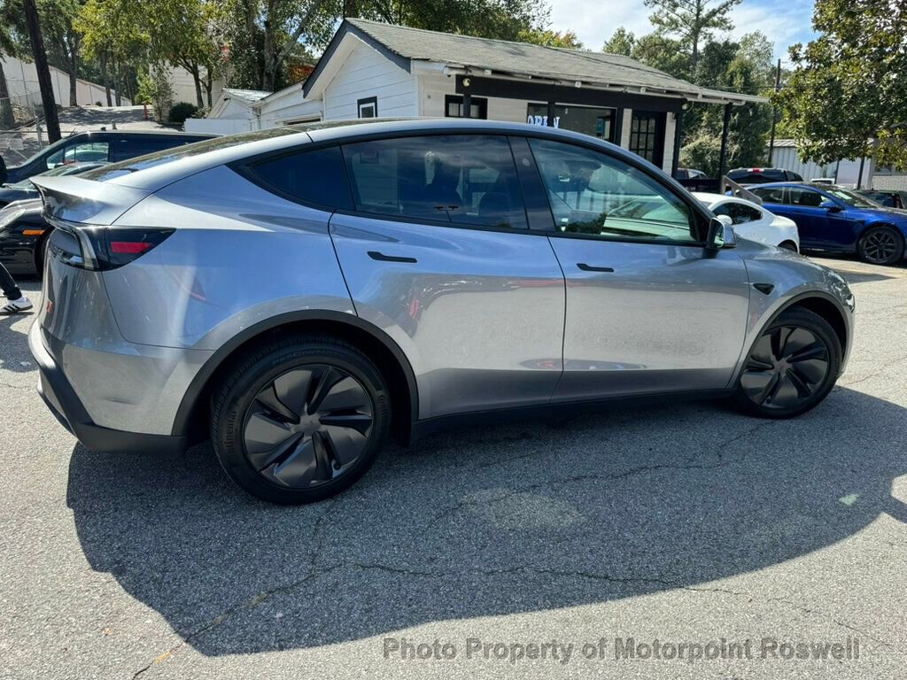 Used 2026 Tesla Model Y Long Range image 6