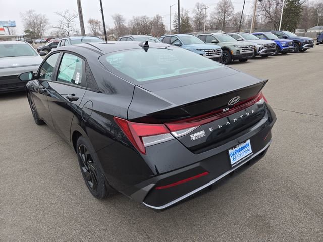 New 2026 Hyundai Elantra Sport FWD image 8