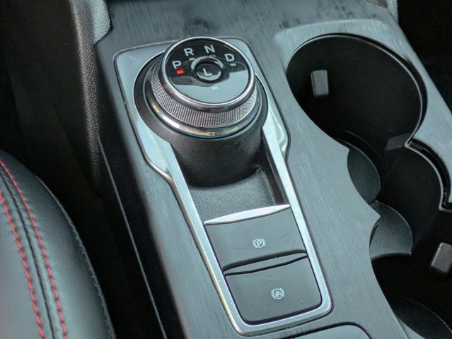 Used 2025 Ford Escape ST-Line image 11