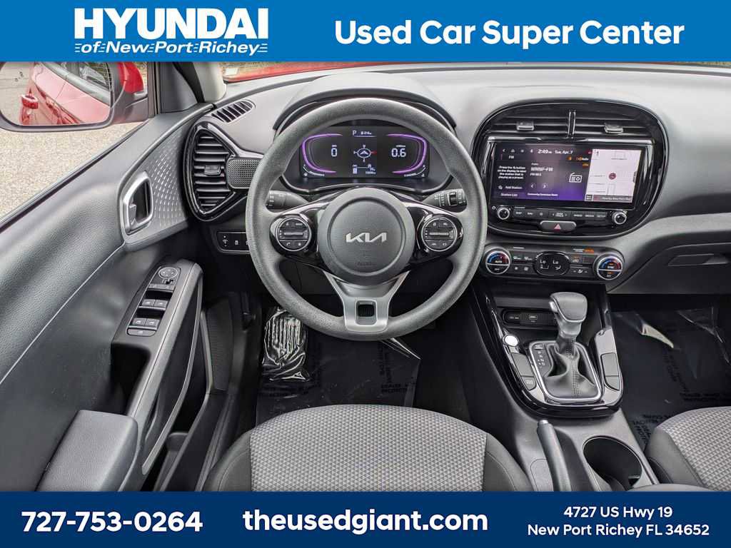 Used 2023 Kia Soul S image 17