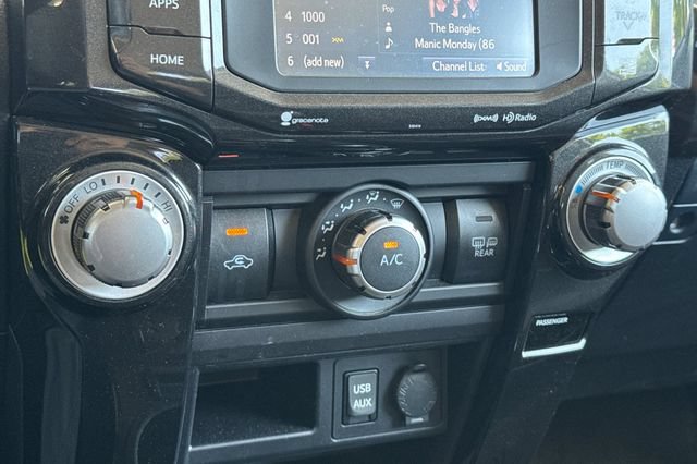 Used 2019 Toyota 4Runner TRD Off-Road Premium AWD/4WD image 21