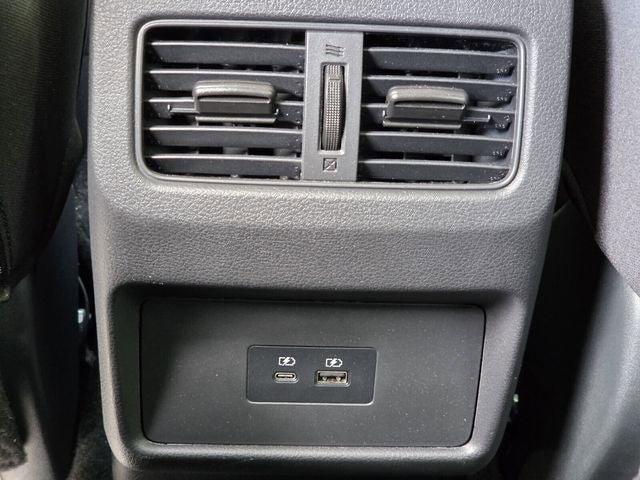 Used 2023 Nissan Rogue SV FWD image 13
