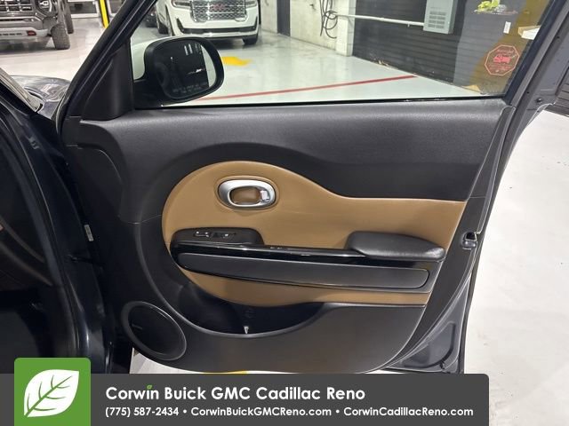 Used 2016 Kia Soul + w/ Audio Package image 29