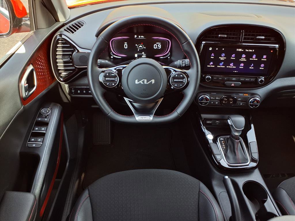 Used 2025 Kia Soul GT-Line image 13