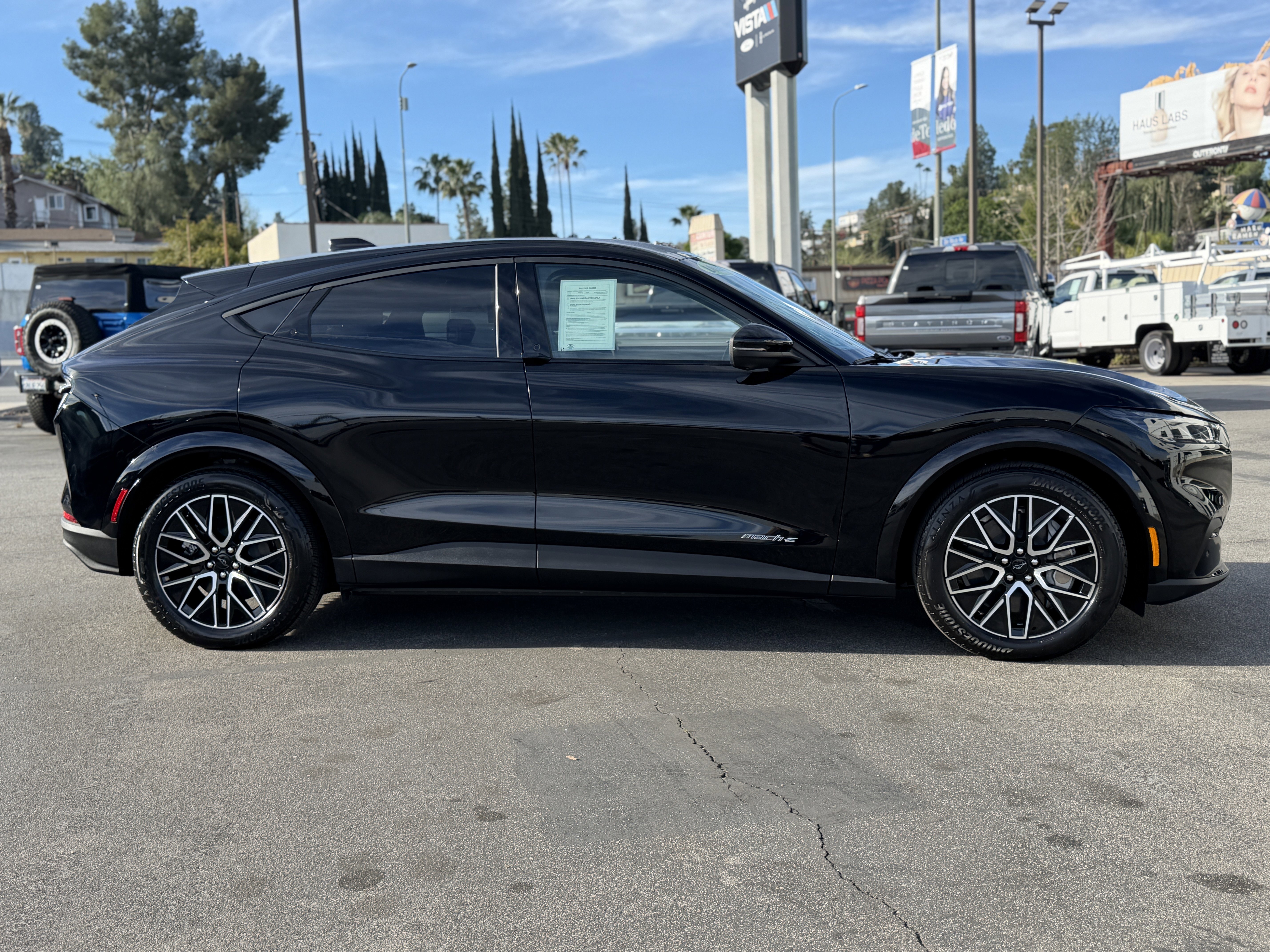 Used 2025 Ford Mustang Mach-E Premium image 8