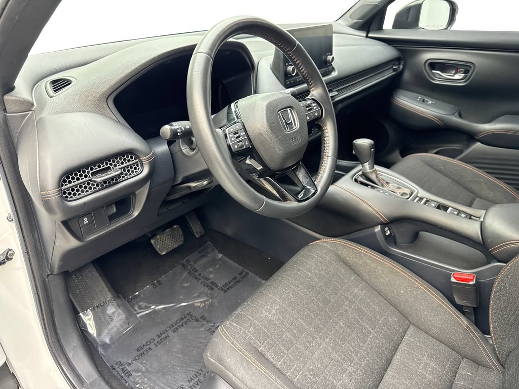Used 2023 Honda HR-V Sport image 49