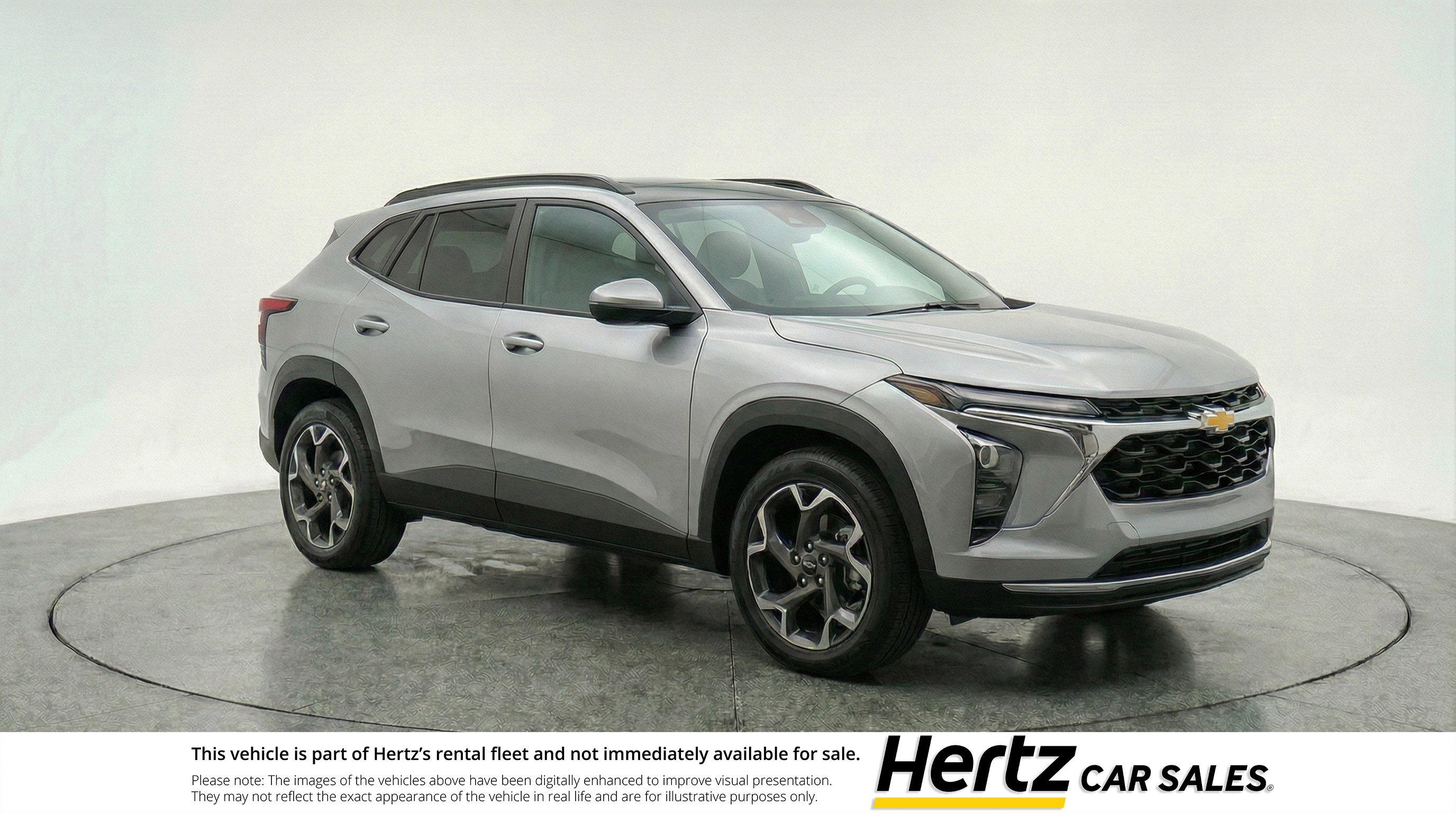 Used 2025 Chevrolet Trax LT image 1