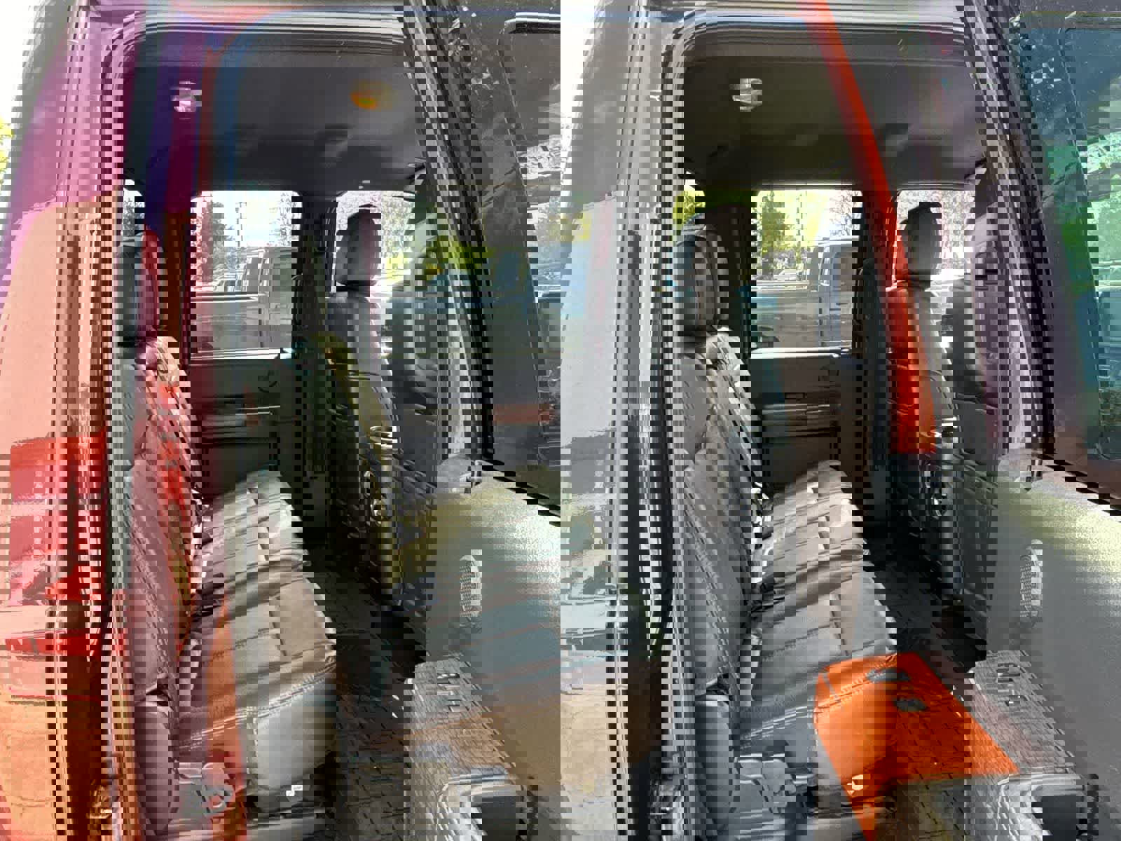 Used 2016 Ford F350 King Ranch w/ King Ranch w/Chrome Package image 10