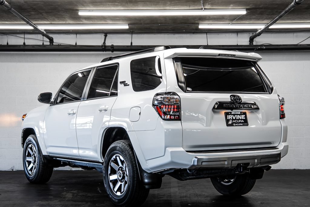 Used 2024 Toyota 4Runner TRD Off-Road Premium w/ Moonroof Package AWD/4WD image 3