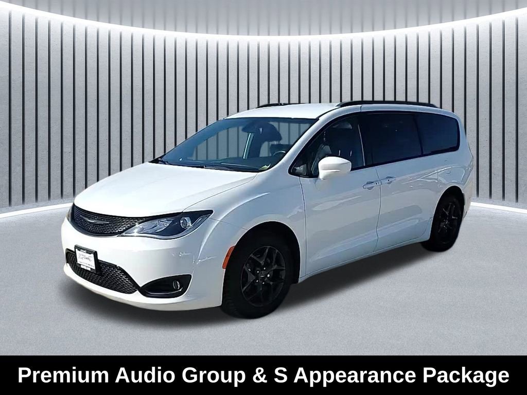 Used 2020 Chrysler Pacifica Touring-L