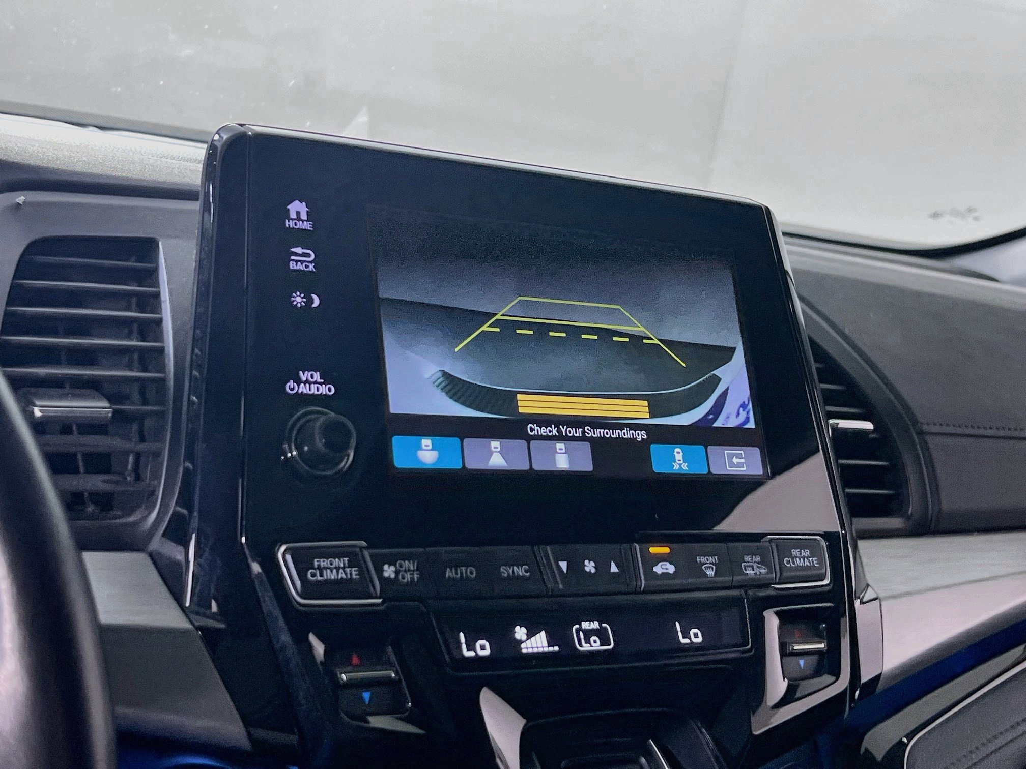 Used 2023 Honda Odyssey Touring image 14