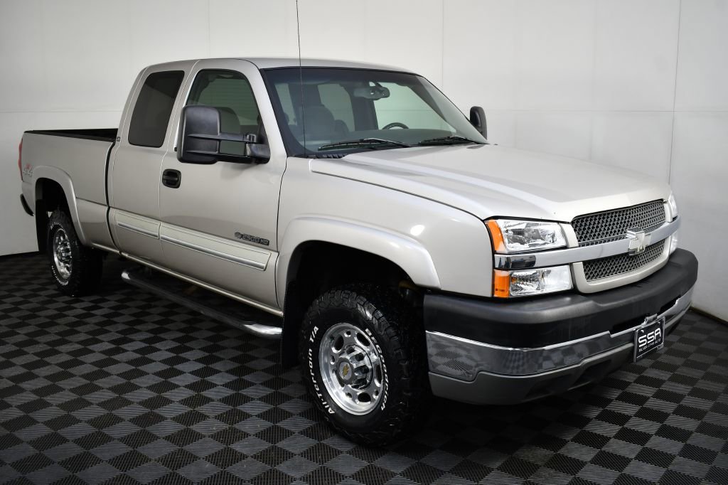 Used 2004 Chevrolet Silverado 2500 LS image 4