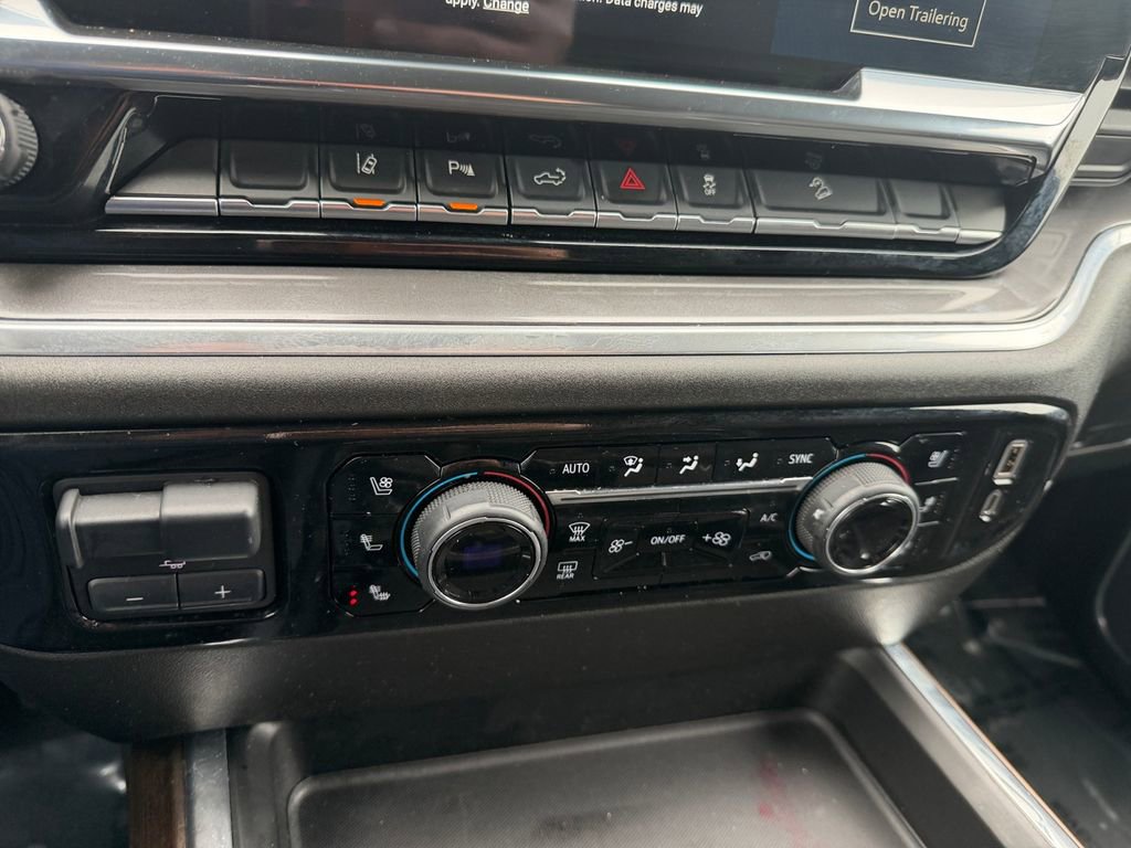 Used 2025 Chevrolet Silverado 2500 High Country w/ High Country Premium Package image 20