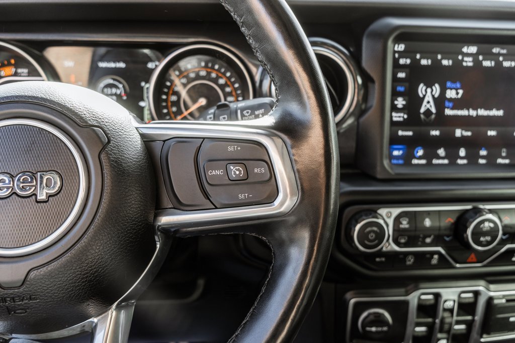 Used 2022 Jeep Wrangler Unlimited Sahara image 15