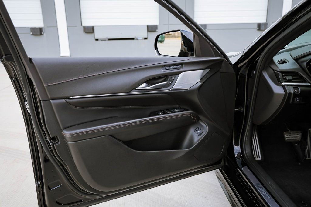 Used 2020 Cadillac CT4 V w/ Climate Package image 14