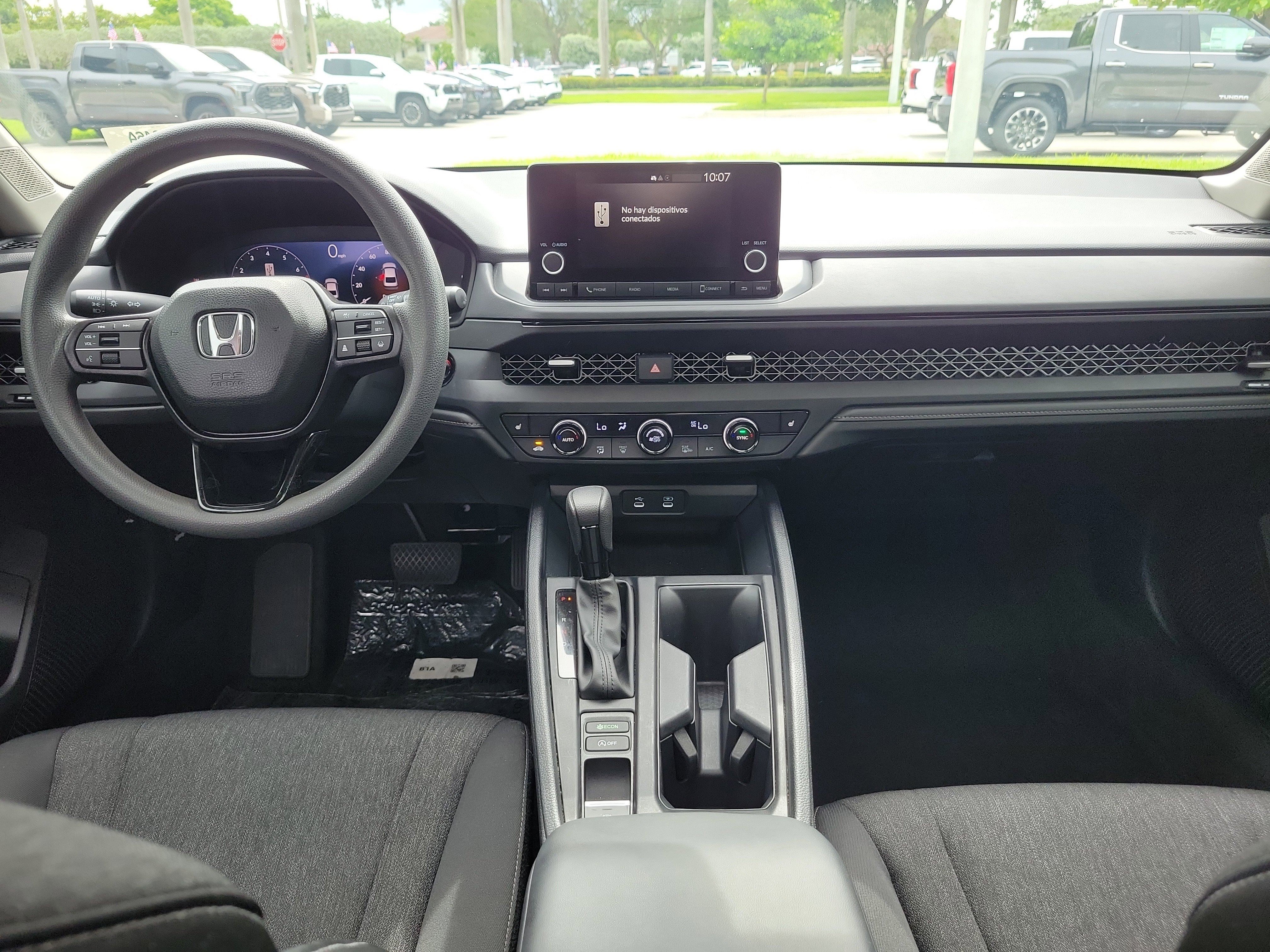 Used 2025 Honda Accord SE image 14