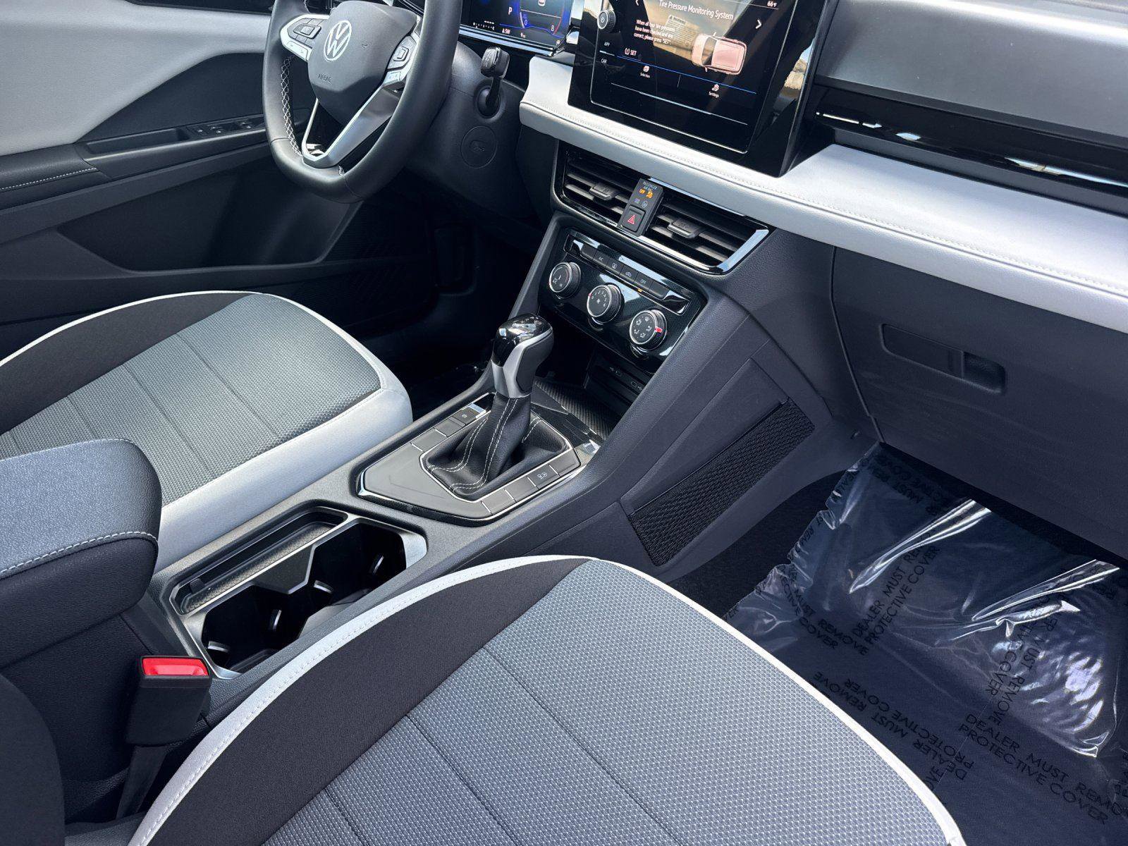 New 2026 Volkswagen Taos S FWD image 15