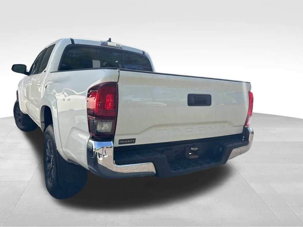 Used 2023 Toyota Tacoma SR5 w/ SR5 Appearance Package image 13