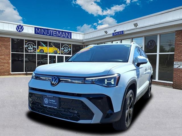 Certified 2025 Volkswagen Taos SEL w/ Black Wheel Plus Package image 1