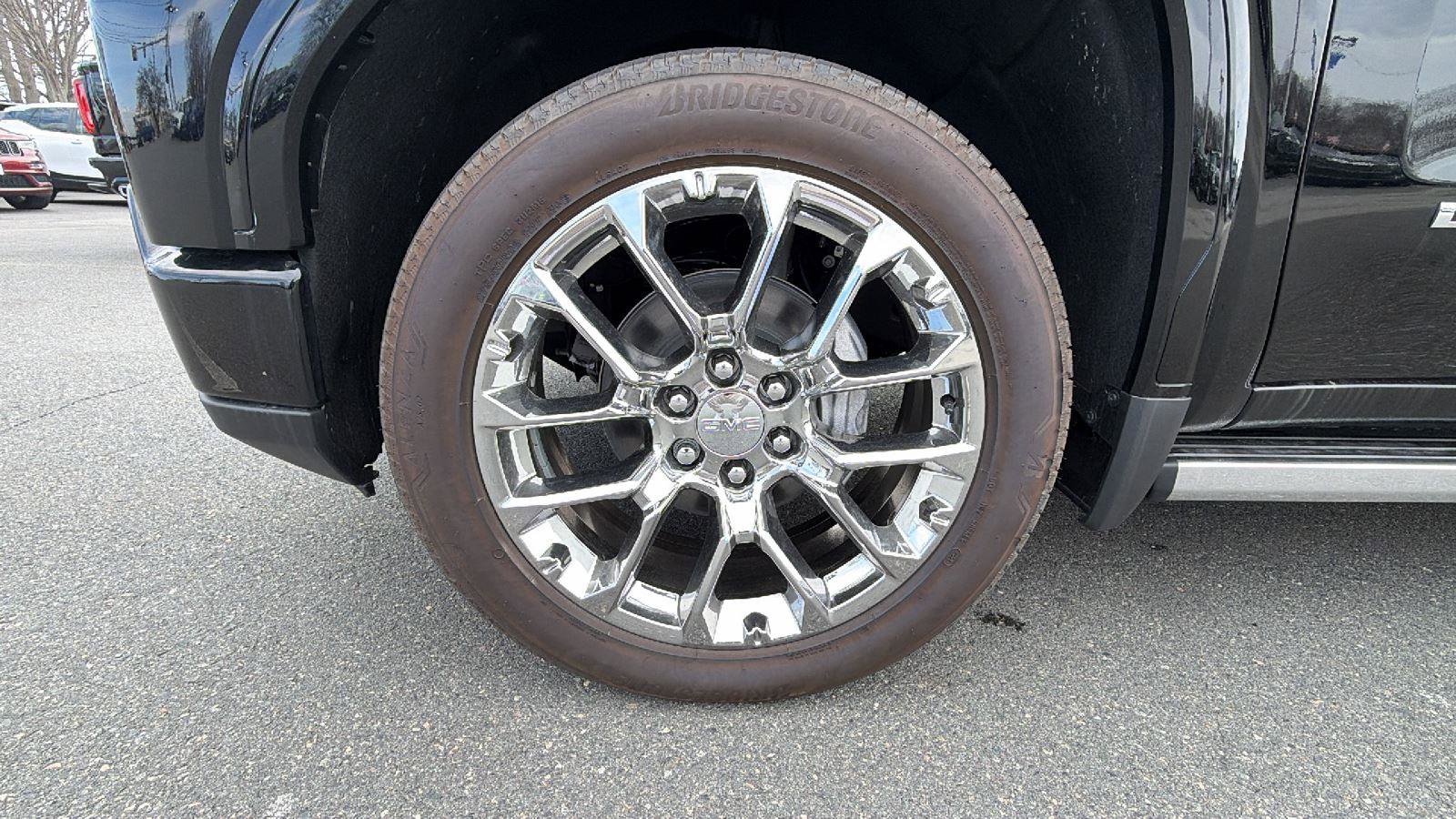 New 2025 GMC Sierra 1500 Denali w/ Denali Reserve Package image 9