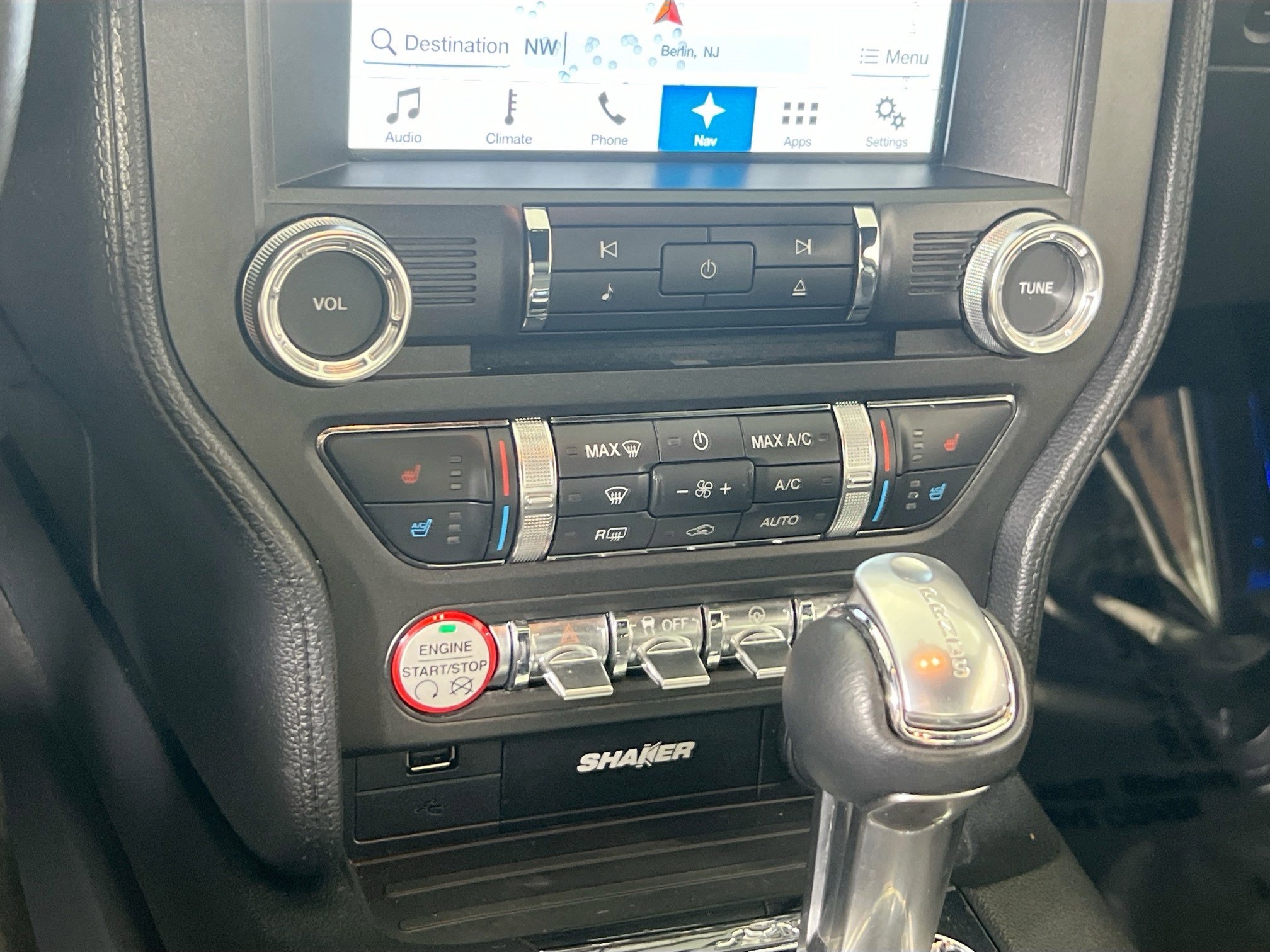 Used 2017 Ford Mustang Premium image 16