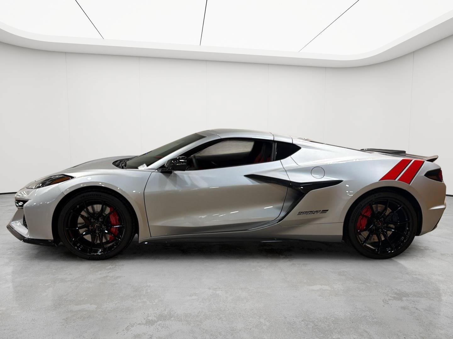 New 2027 Chevrolet Corvette Grand Sport w/ Z52 Sport Performance Package RWD image 5