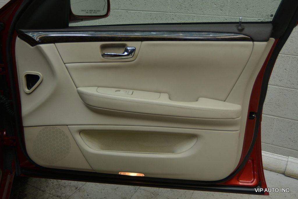 Used 2010 Cadillac DTS image 8