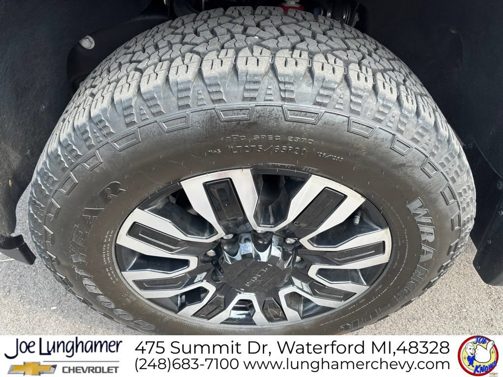 Used 2024 GMC Sierra 3500 Denali Ultimate AWD/4WD image 10