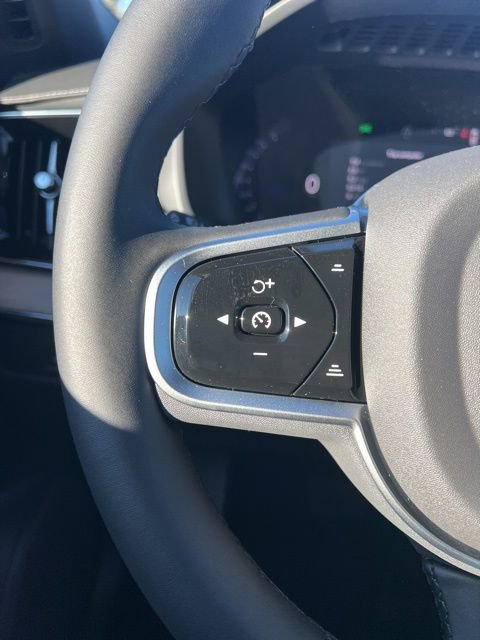 New 2026 Volvo XC90 B6 Plus image 12