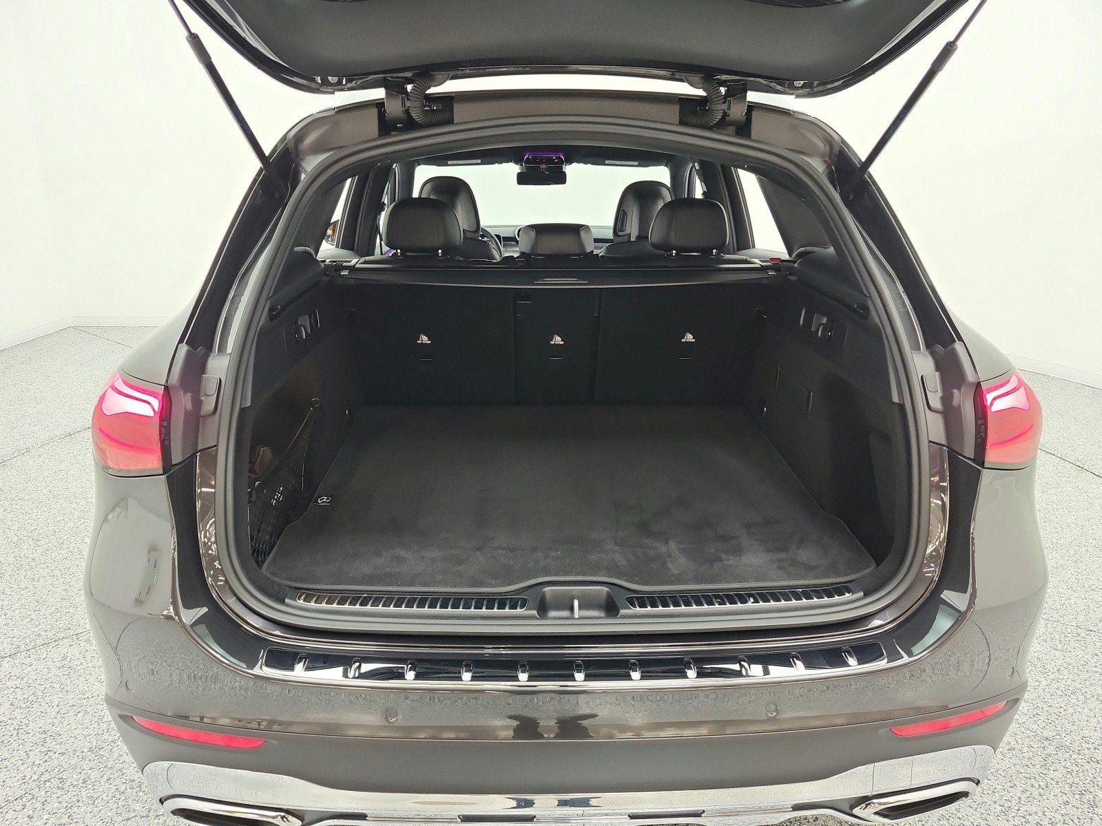 Certified 2026 Mercedes-Benz GLC 300 image 16