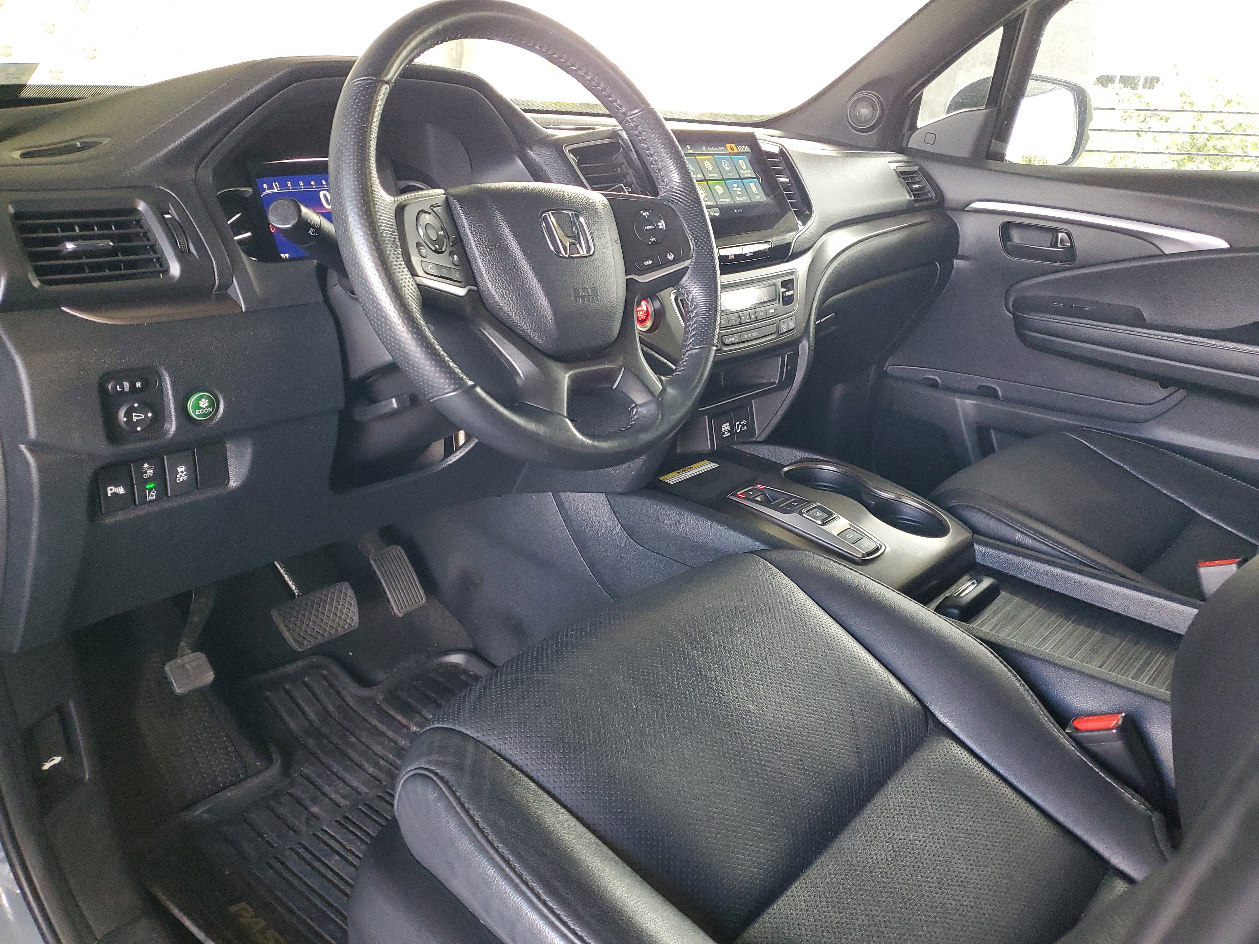 Used 2023 Honda Passport EX-L image 16