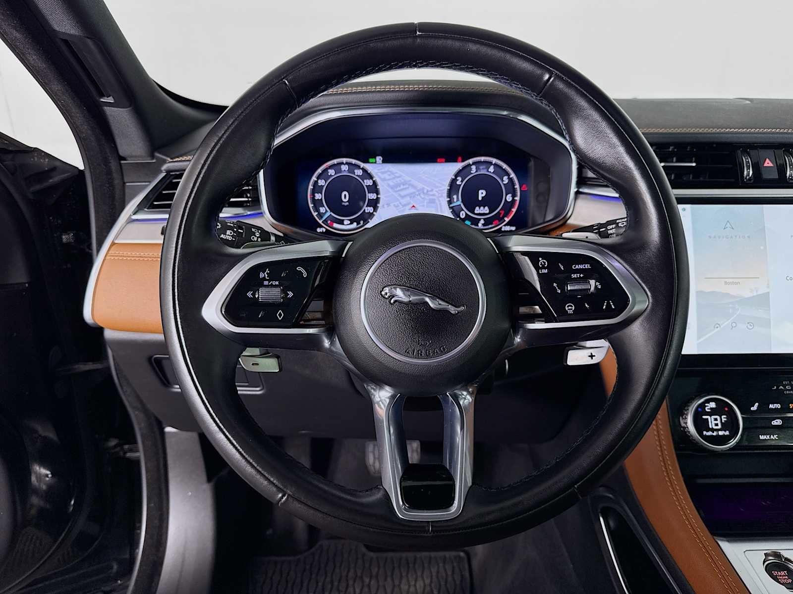 Used 2024 Jaguar F-PACE R-Dynamic S AWD/4WD image 12