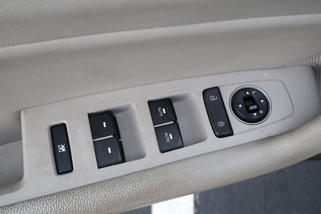 Used 2019 Hyundai Sonata SEL FWD image 11