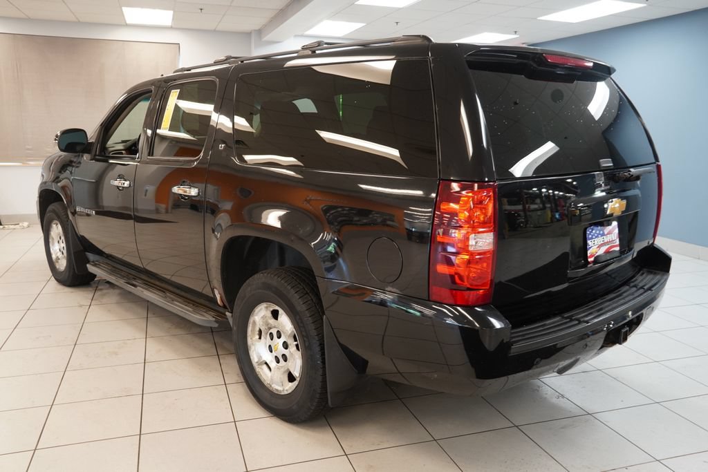 Used 2012 Chevrolet Suburban LT AWD/4WD image 10