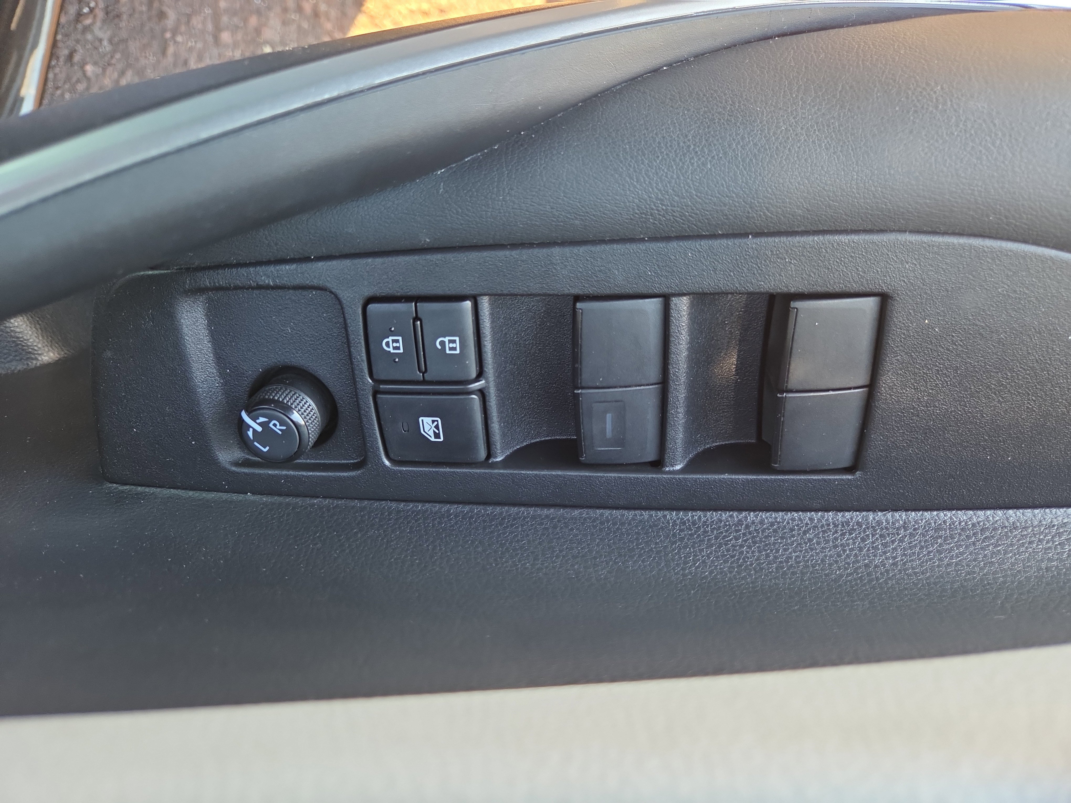 Certified 2023 Toyota Corolla SE FWD image 26