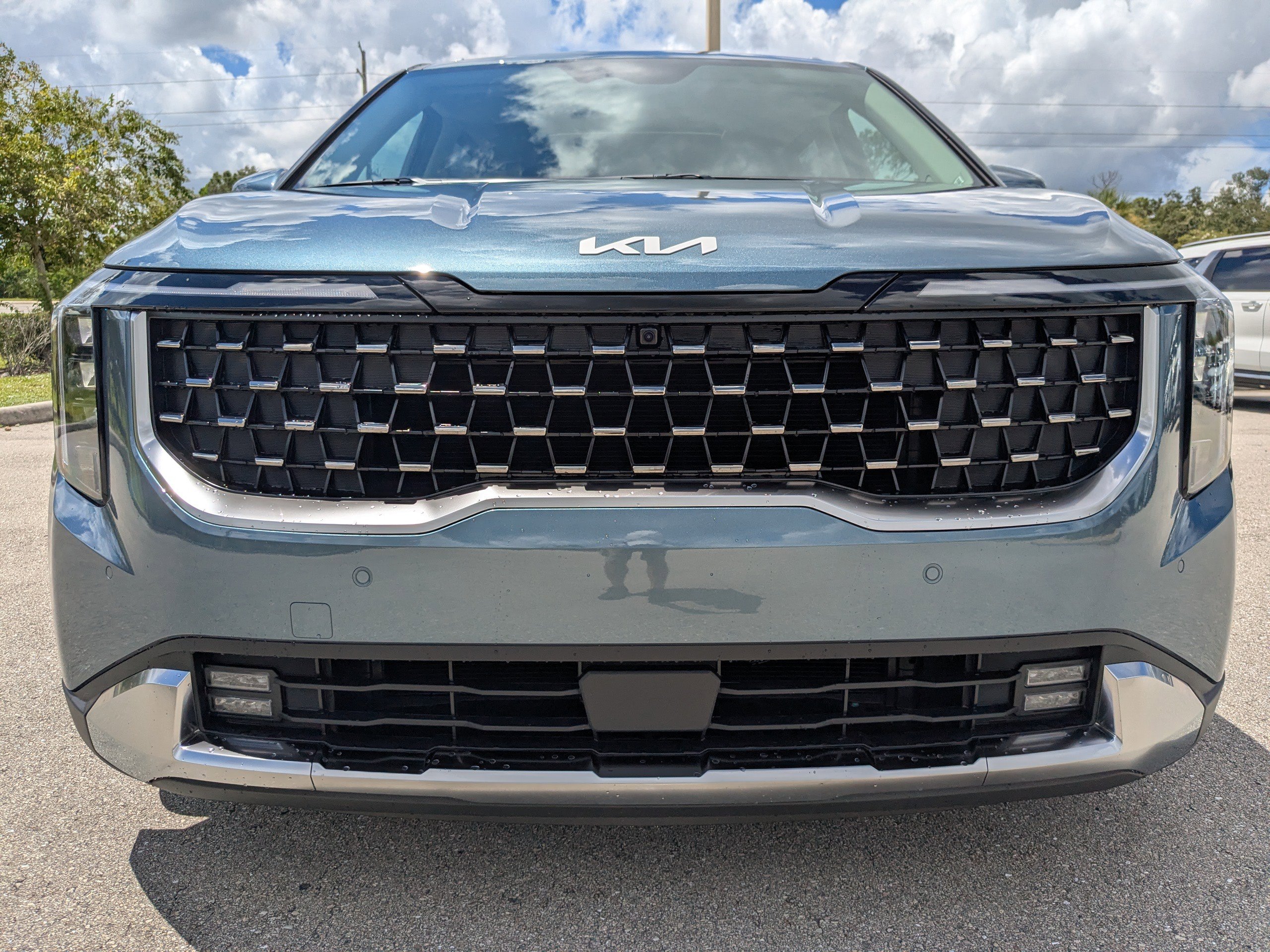 New 2026 Kia Carnival SX image 3