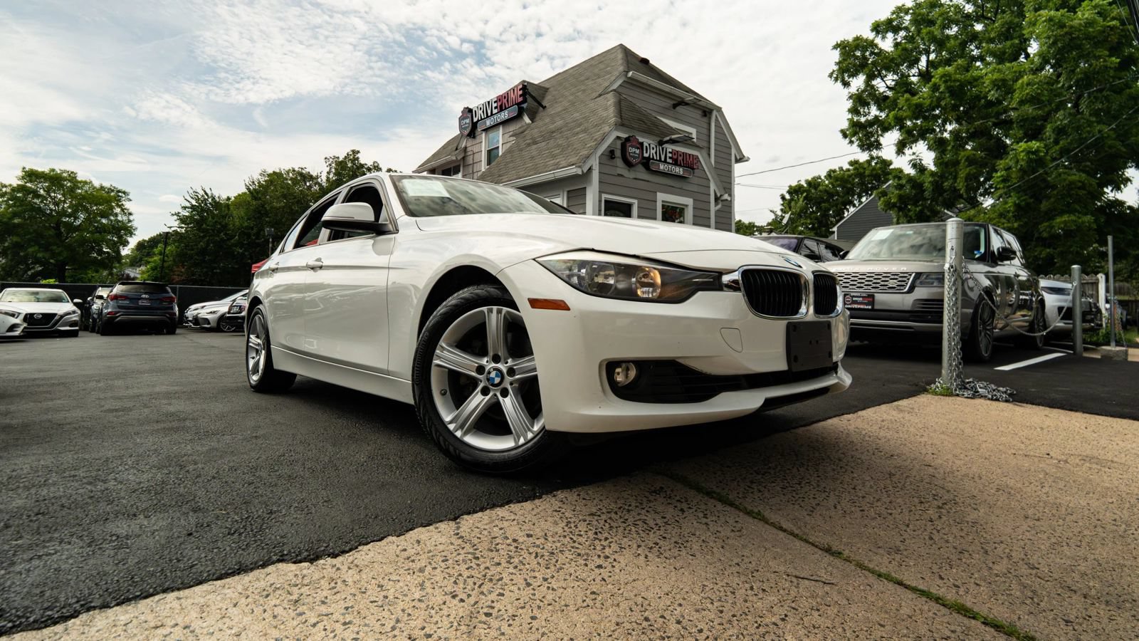 Used 2013 BMW 328i xDrive Sedan AWD/4WD image 1