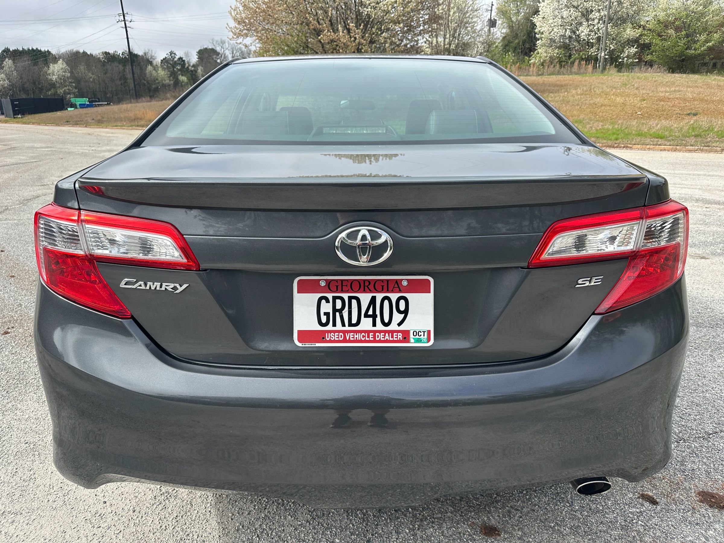 Used 2012 Toyota Camry SE FWD image 4