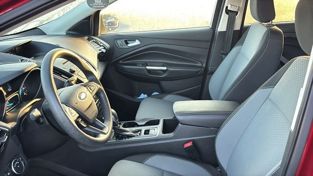 Used 2018 Ford Escape SE FWD image 22
