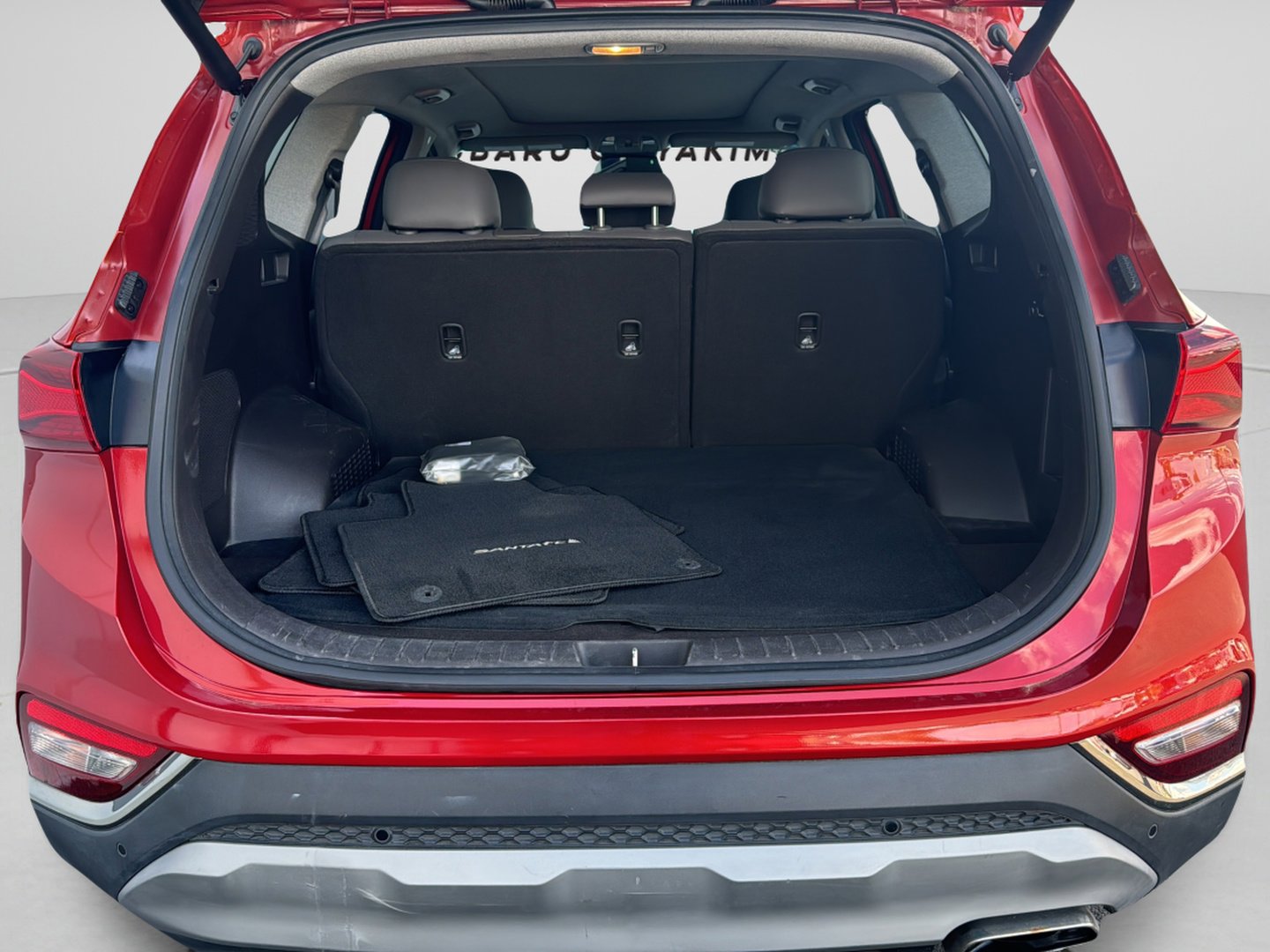 Used 2020 Hyundai Santa Fe Limited w/ Cargo Package AWD/4WD image 27