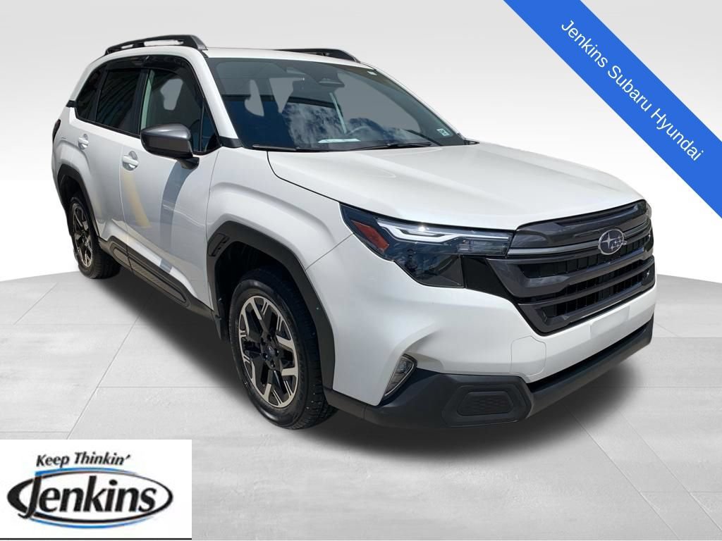 Certified 2025 Subaru Forester Premium AWD/4WD image 1