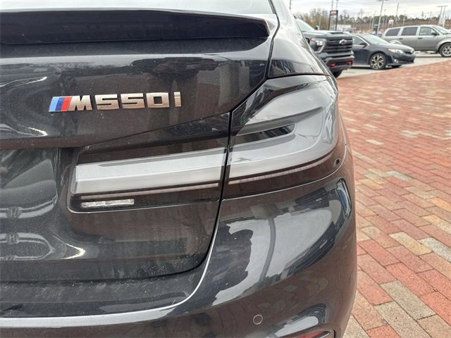 Used 2018 BMW M550i xDrive image 10