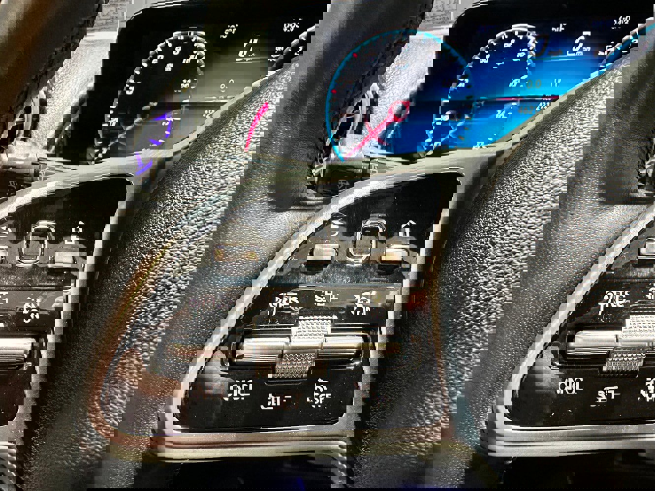 Used 2022 Mercedes-Benz GLB 250 4MATIC image 18