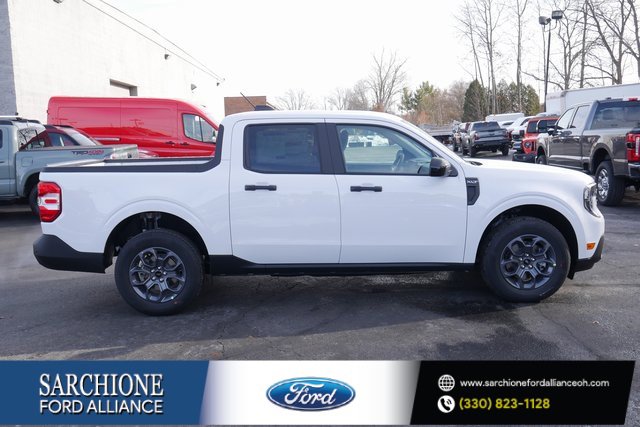 New 2025 Ford Maverick XLT w/ Equipment Group 301A