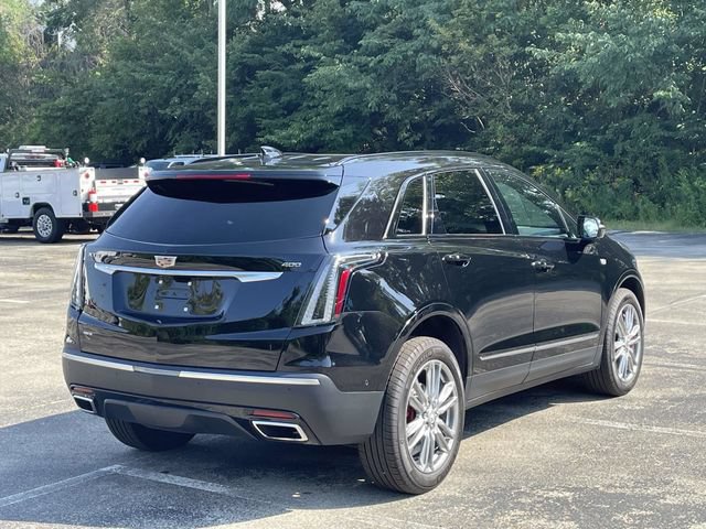 Certified 2026 Cadillac XT5 Sportv w/ LPO, Floor Liner Package AWD/4WD image 3