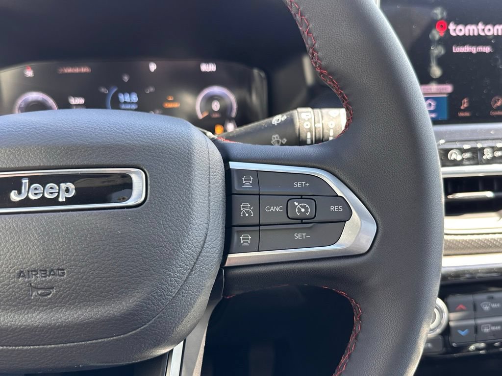 New 2026 Jeep Compass Trailhawk w/ Sun, Sound & Navigation Group AWD/4WD image 28