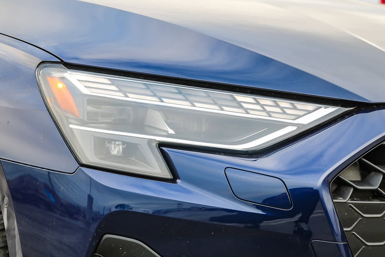 Used 2025 Audi A3 2.0T Premium w/ Black Optic Package image 4