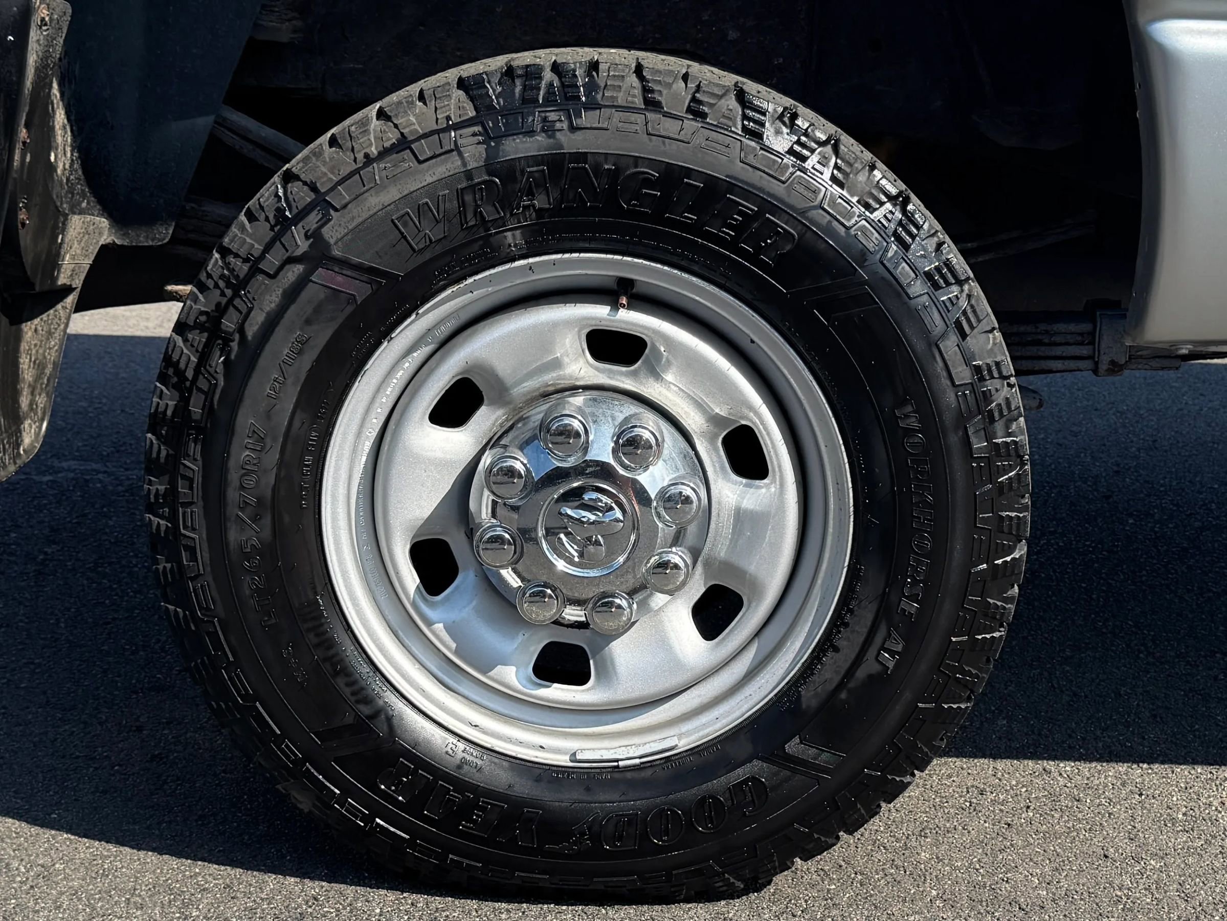 Used 2005 Dodge Ram 3500 Truck SLT w/ Quad Cab Big Horn Value Group image 9