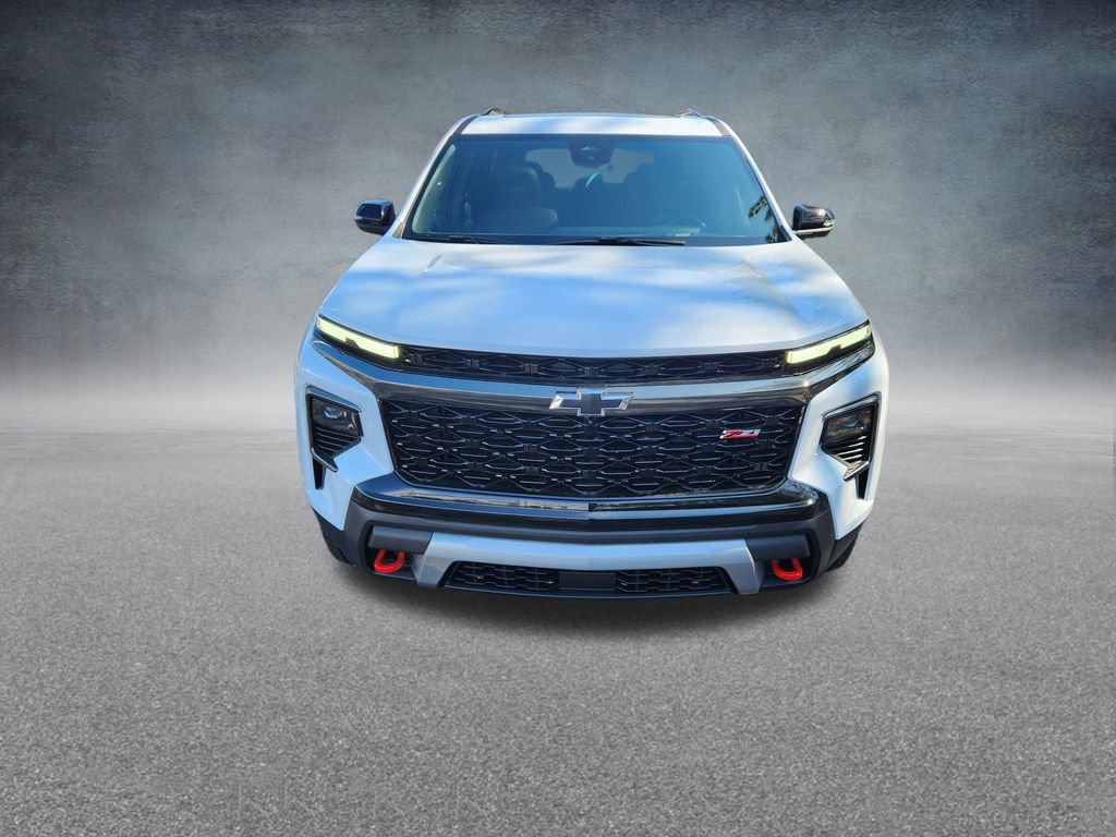 New 2026 Chevrolet Traverse Z71 w/ Driver Confidence Package image 2