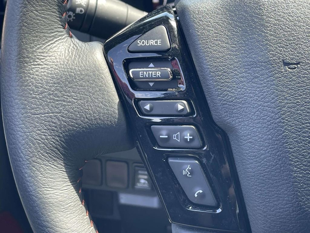 Used 2025 Nissan Frontier Pro-X w/ Pro Convenience Package image 21